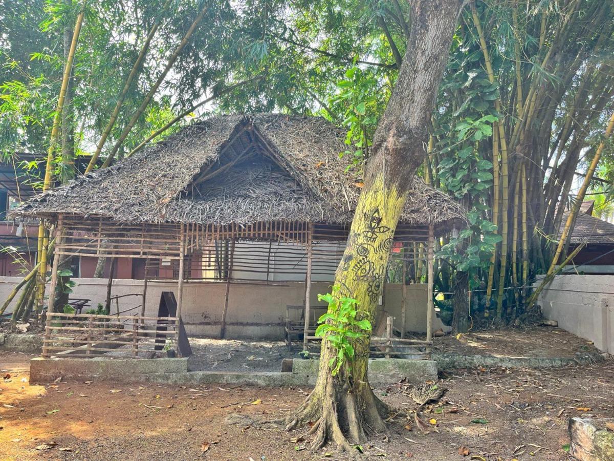 Bava Beach Resort & Retreat Center Varkala Dış mekan fotoğraf