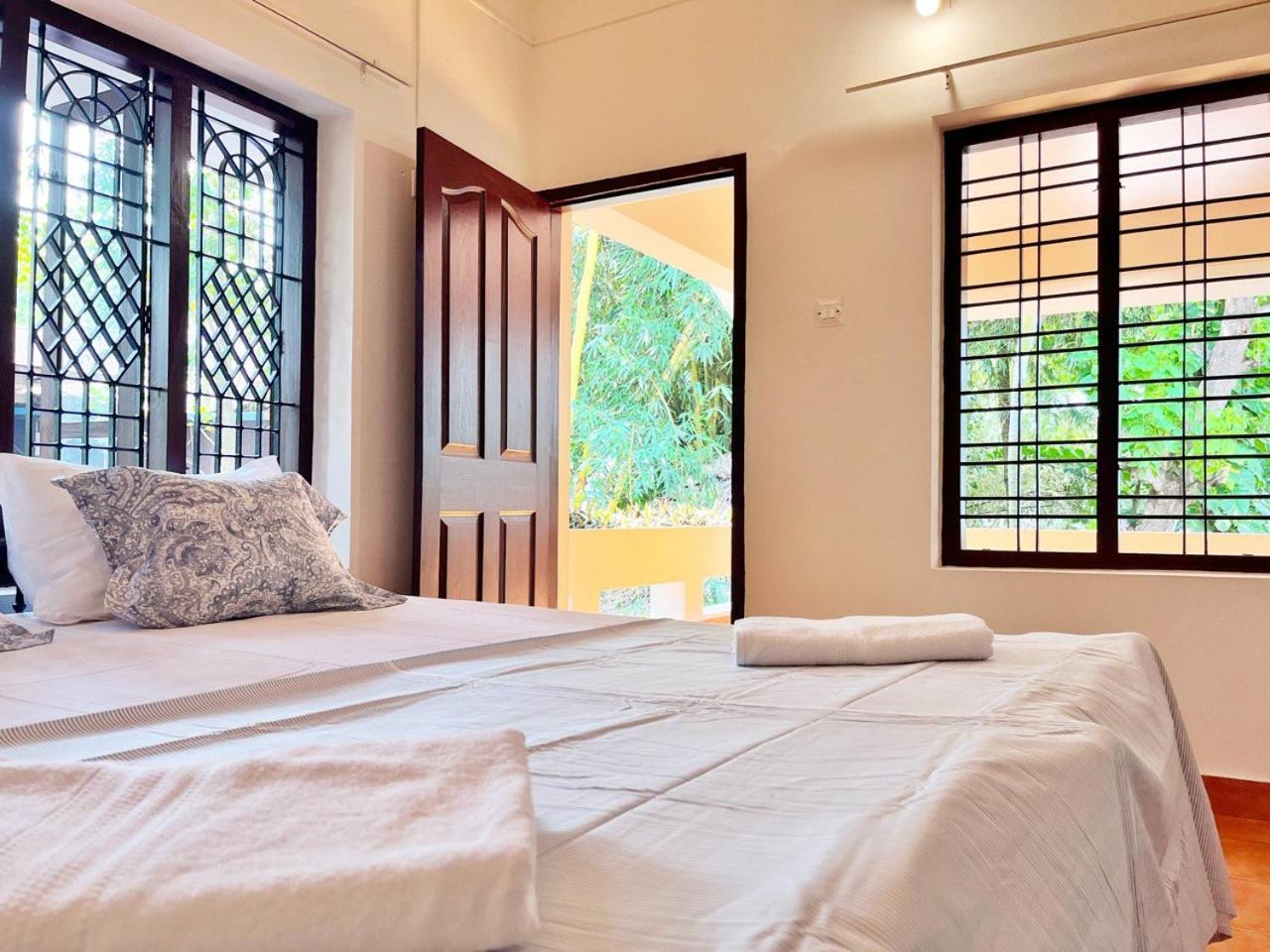 Bava Beach Resort & Retreat Center Varkala Dış mekan fotoğraf