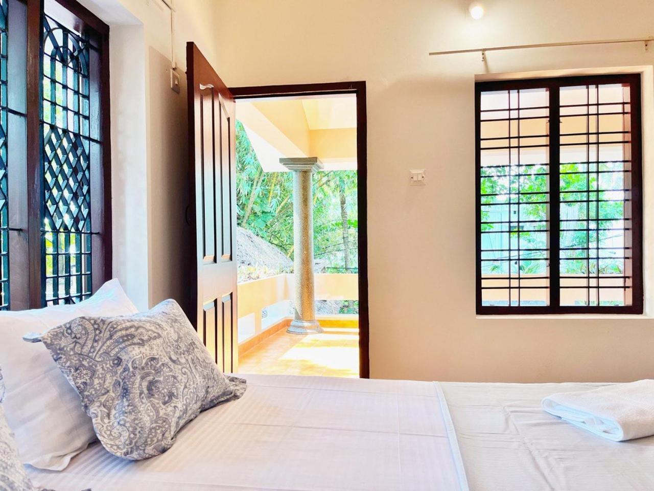 Bava Beach Resort & Retreat Center Varkala Dış mekan fotoğraf