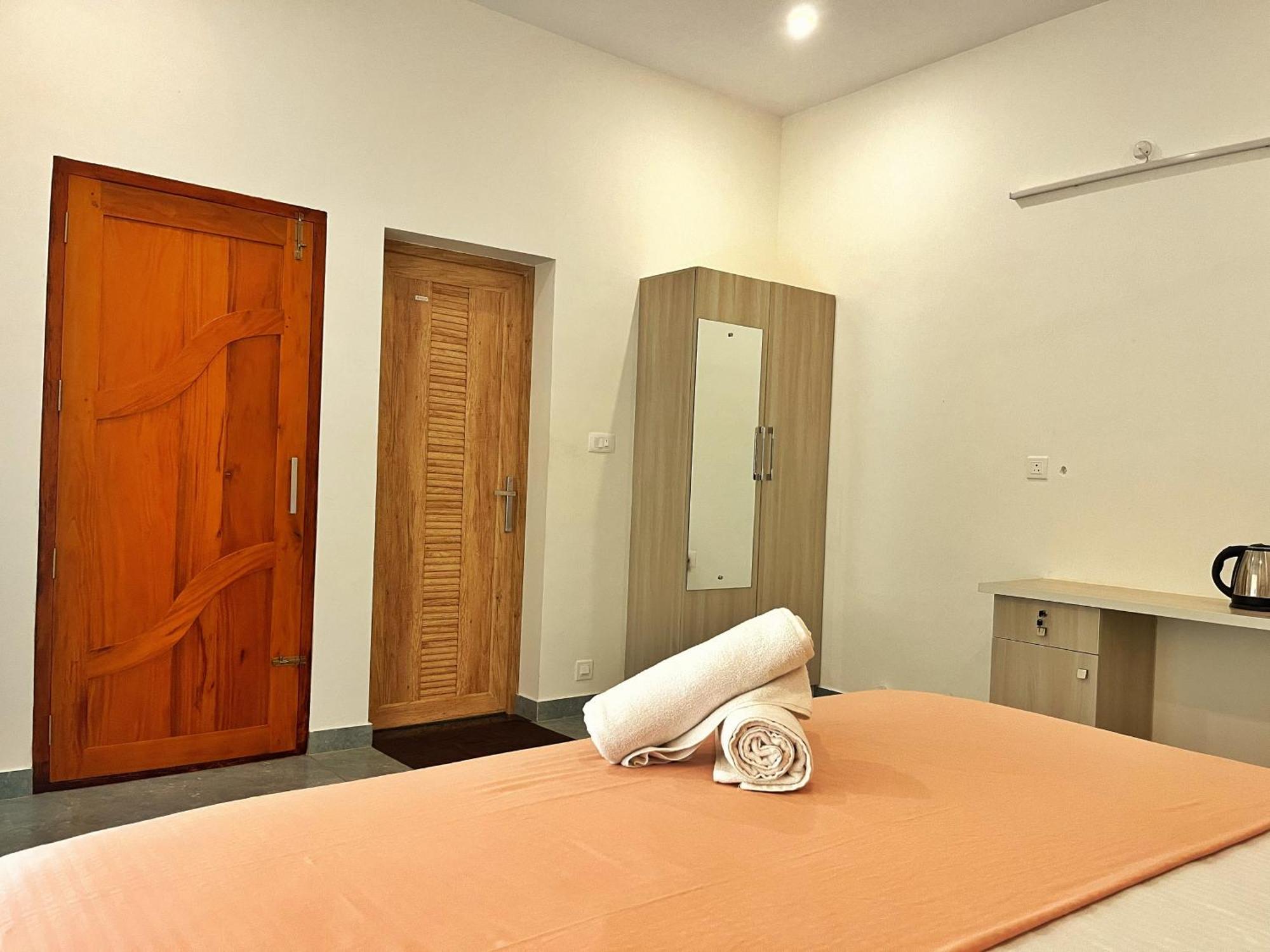 Bava Beach Resort & Retreat Center Varkala Dış mekan fotoğraf