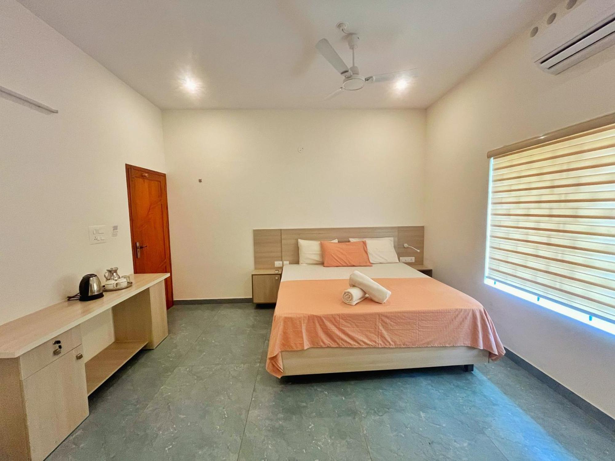 Bava Beach Resort & Retreat Center Varkala Dış mekan fotoğraf